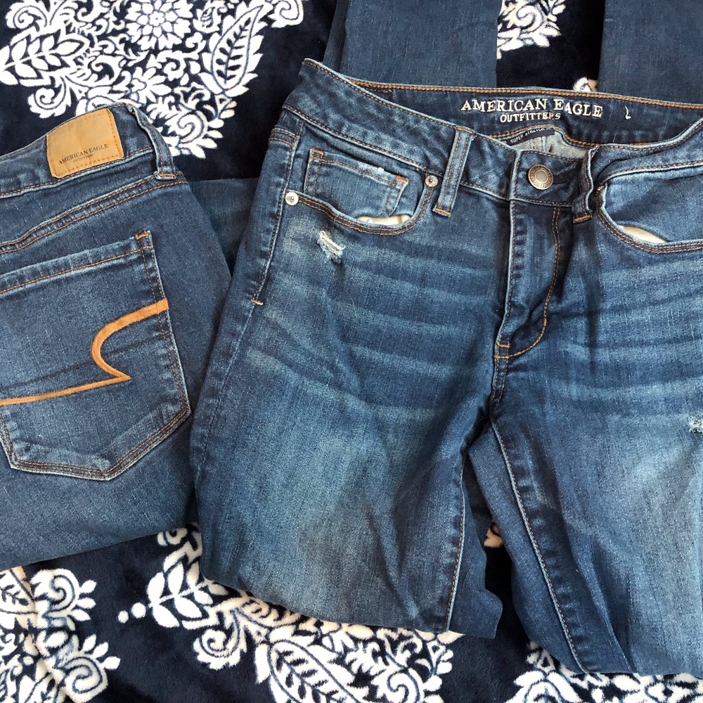 American Eagle Skinnies